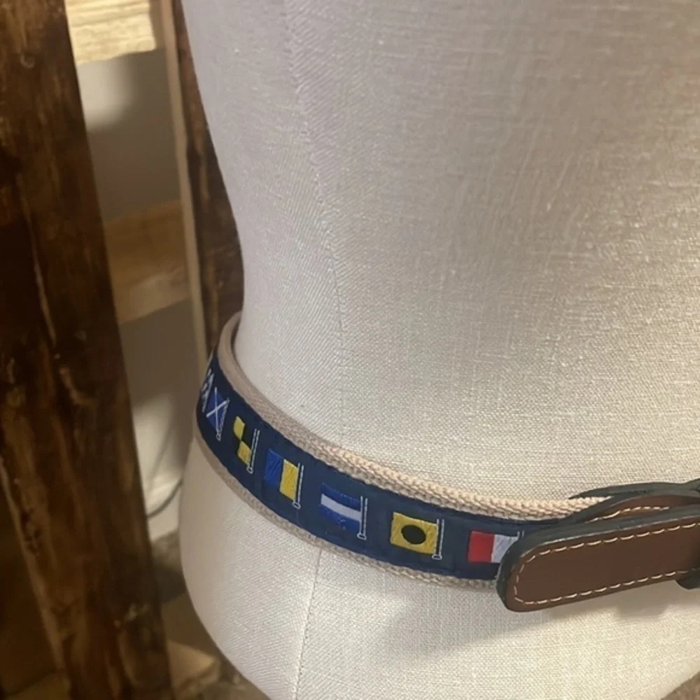 Ocean Rodeo Mens Nautical Flag Embroidered Motif brown blue Belt USA Sz 32